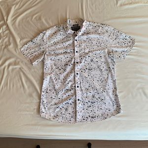 American rag short sleeve button up medium